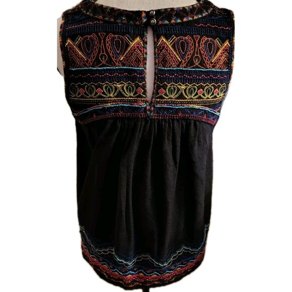 Anthropologie Top Size 2 Black Embroidered Cotton Keyhole Button Sleeveless - Picture 5 of 10